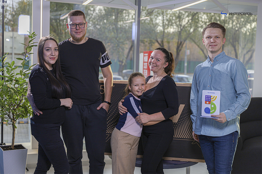 «Получал воздушные поцелуи через домофон»: в Челябинске выбрали победителей необычного конкурса